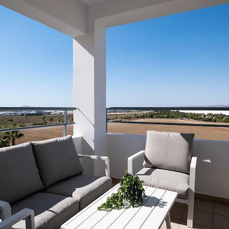 Apartamento The Saline Views Makenzy Lárnaca Exterior foto