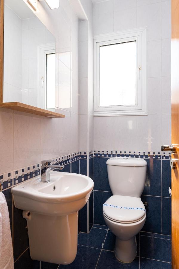 Apartamento The Saline Views Makenzy Lárnaca Exterior foto